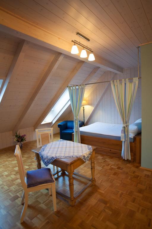 Gaestehaus Craintaler Muehle B&B Creglingen Chambre photo