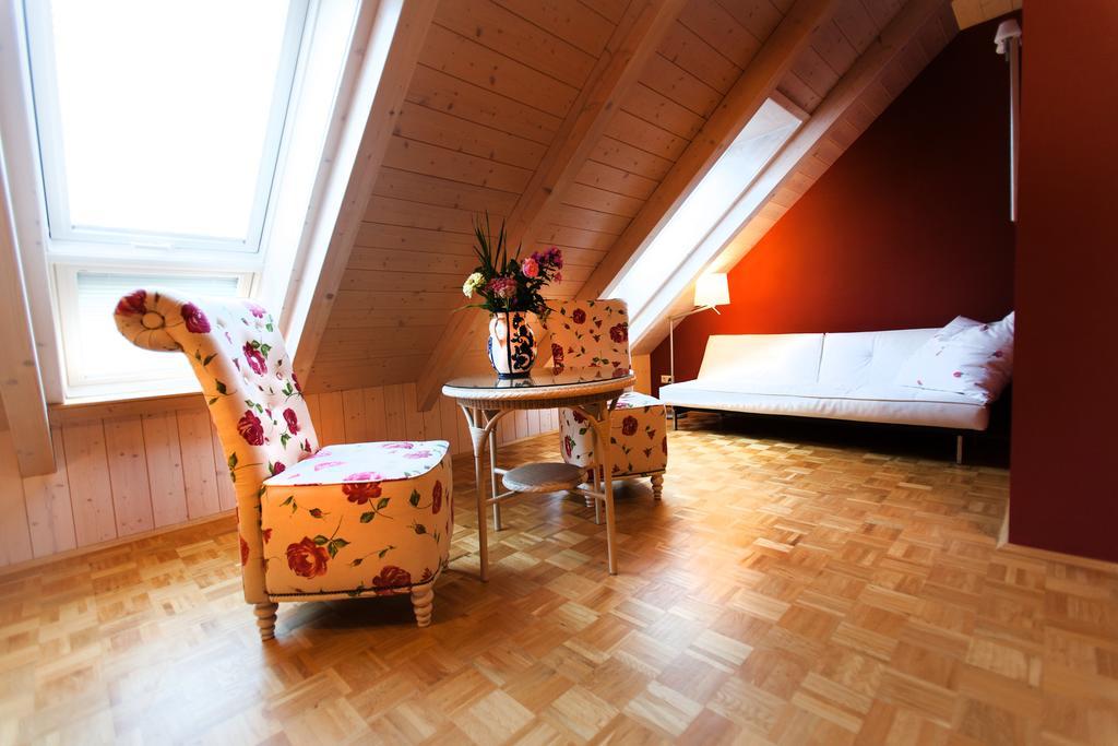 Gaestehaus Craintaler Muehle B&B Creglingen Chambre photo